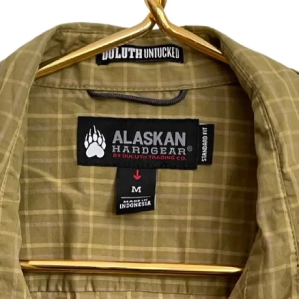 DULUTH UNTUCKED Alaskan Hardgear men's hiking shirt green plaid size MEDIUM - Picture 6 of 10
